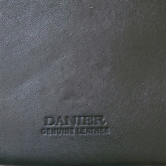 Danier Leather Clutch - Picture 3 of 8
